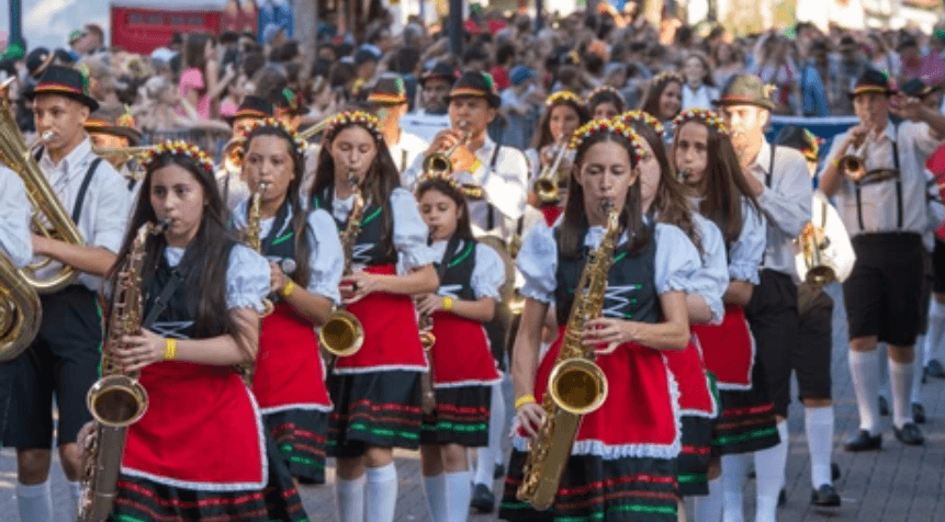 traditional german outfit